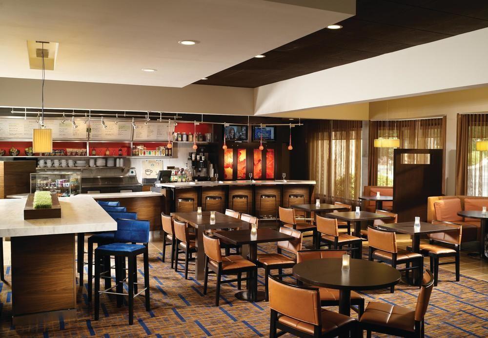 Courtyard By Marriott Atlanta Executive Park/Emory Hotel Екстериор снимка